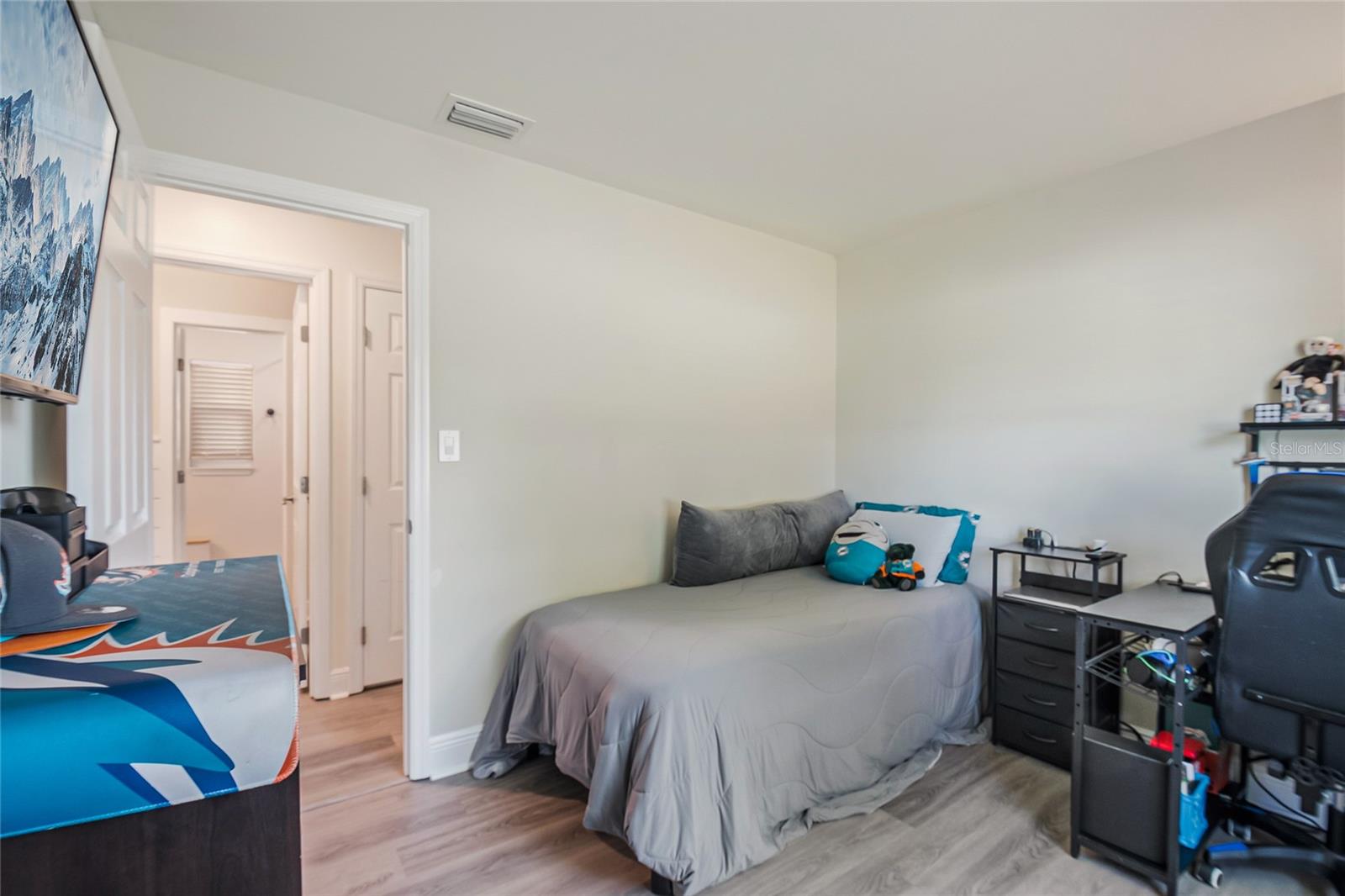 FAIRLAWN - Residential