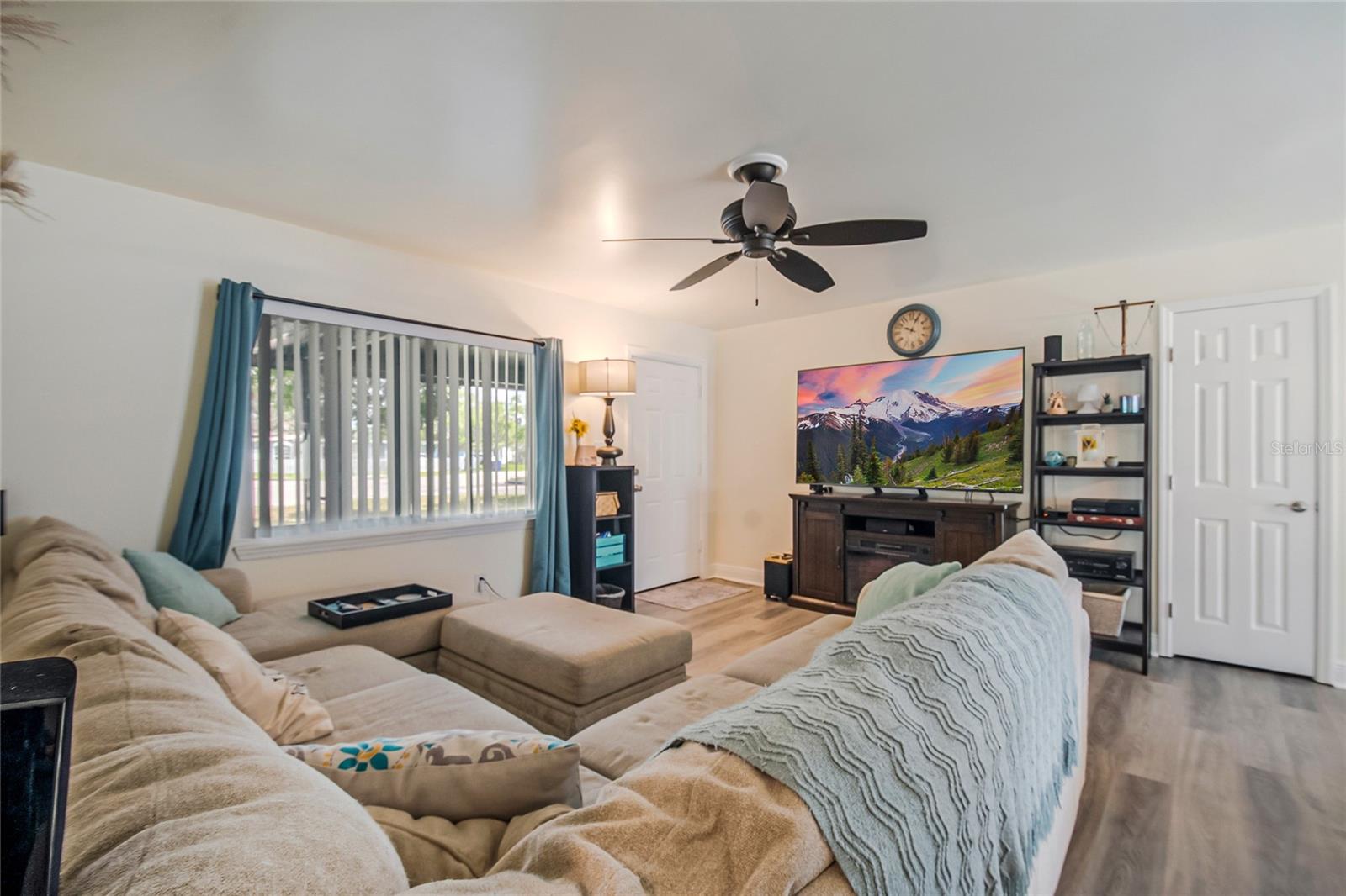 FAIRLAWN - Residential