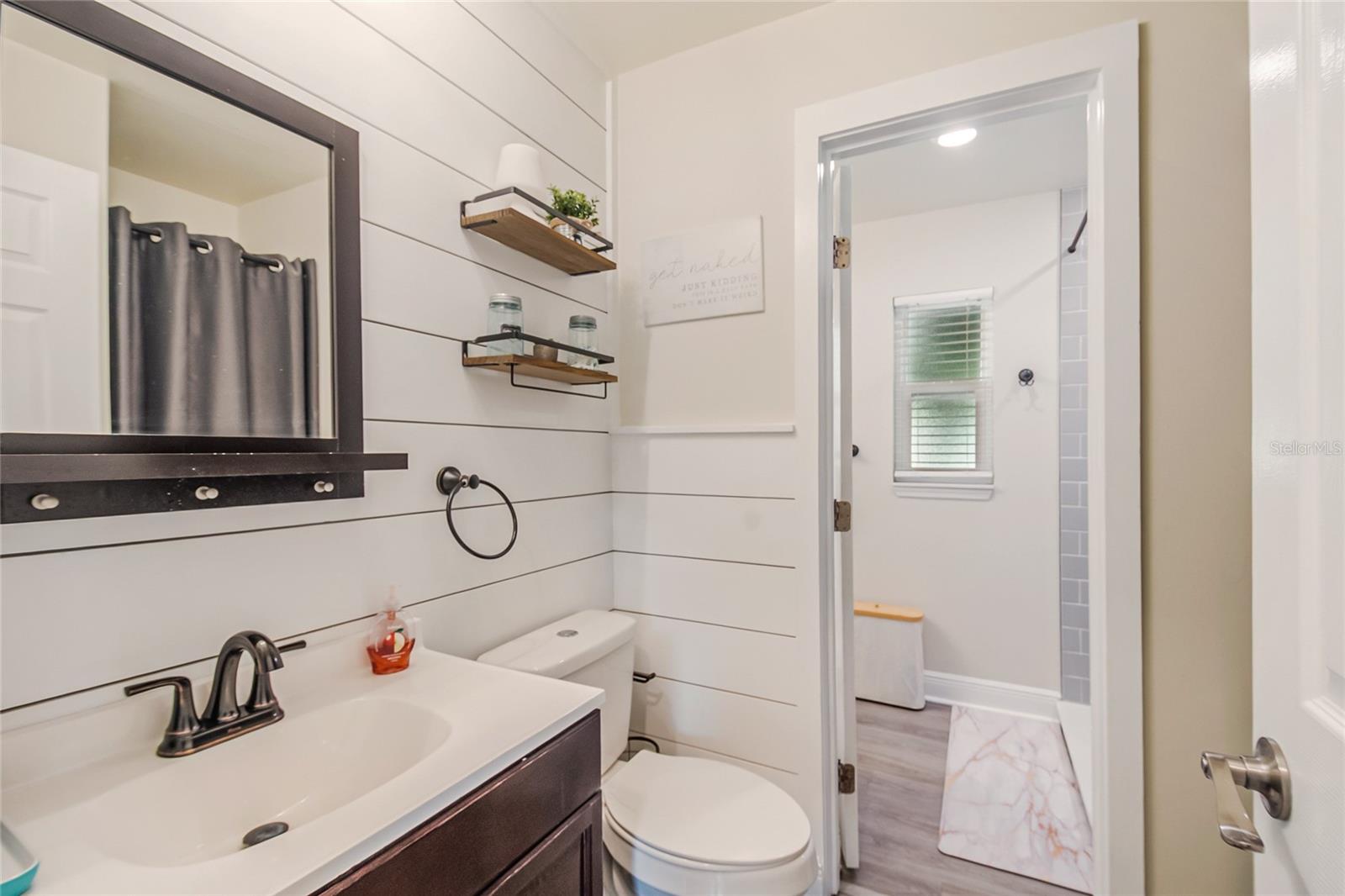 FAIRLAWN - Residential