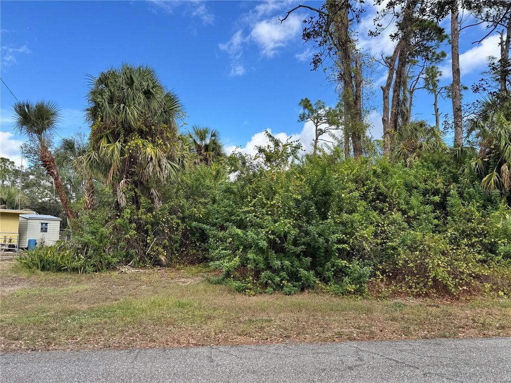 Photo of 17380 Vallybrook Avenue, Port Charlotte, FL 33954 (MLS # D6145254)
