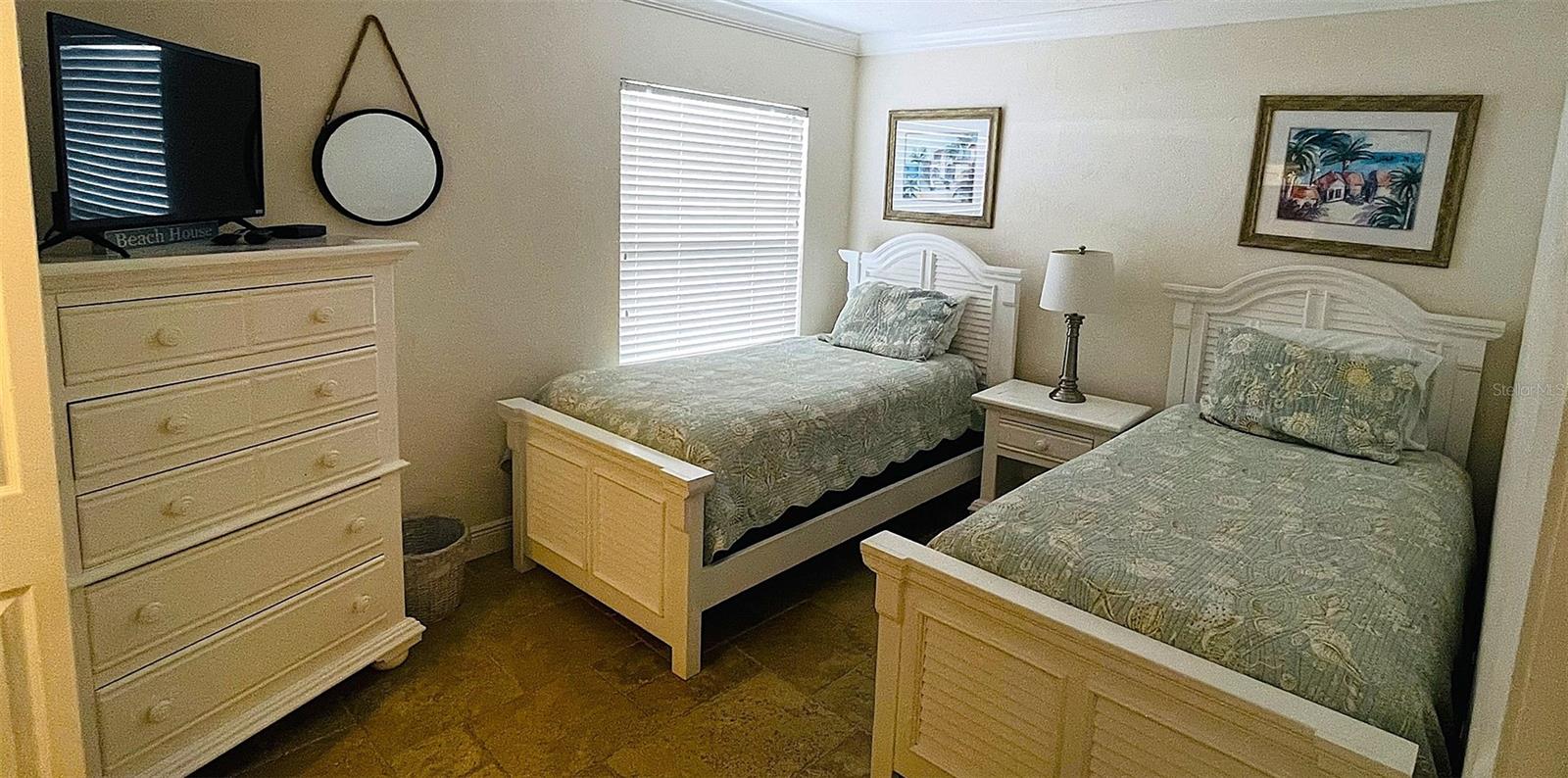 SIESTA BREAKERS - Residential