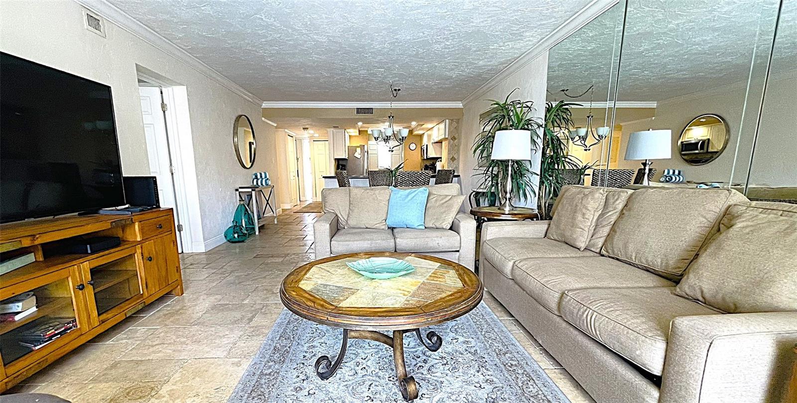 SIESTA BREAKERS - Residential