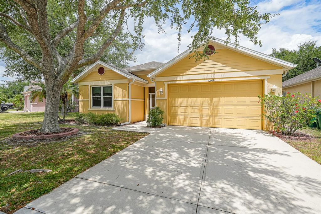 Photo of 10003 Winding River Rd, Punta Gorda, FL 33950 (MLS # C7525311)