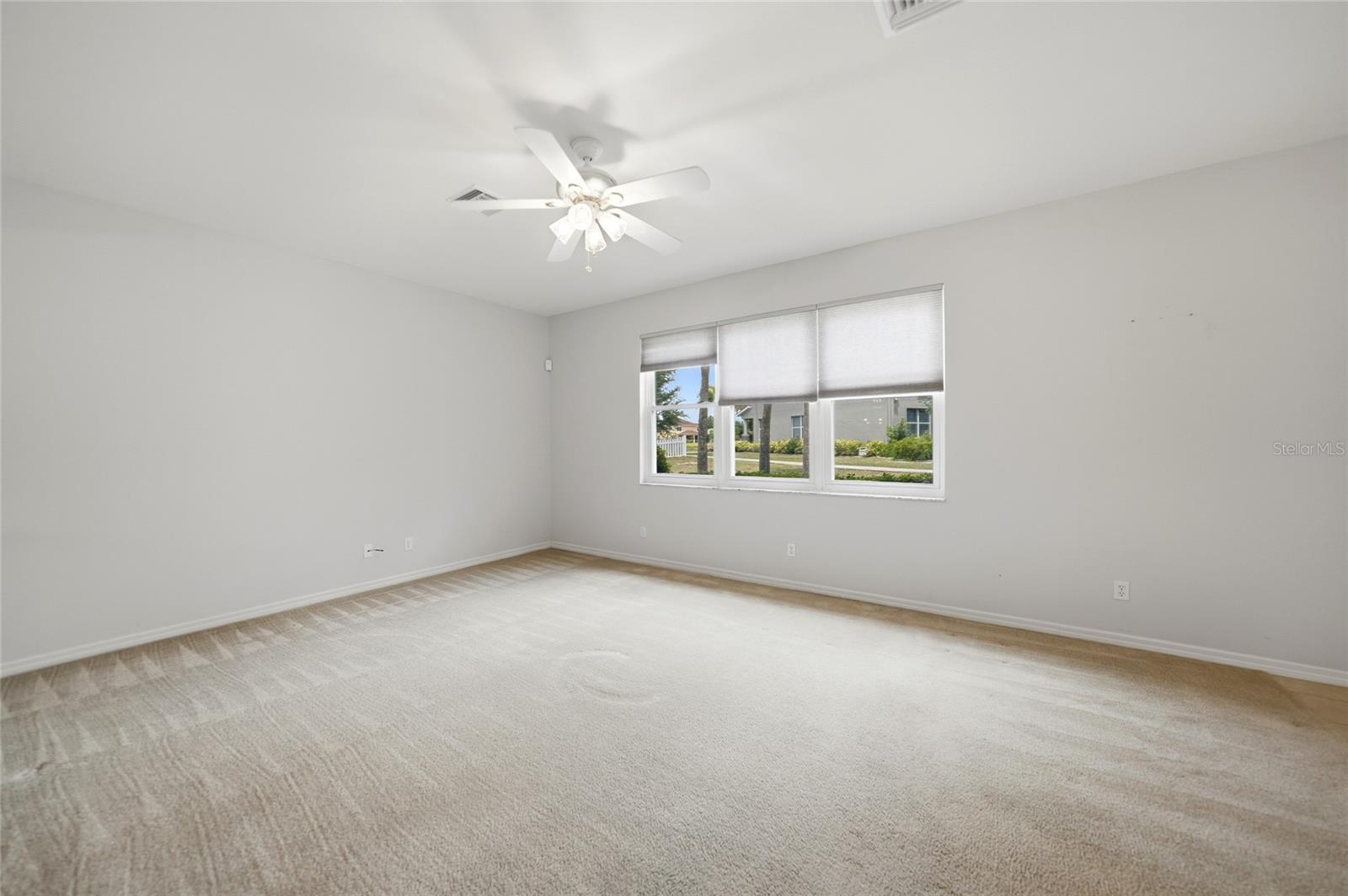 CREEKSIDE - Residential