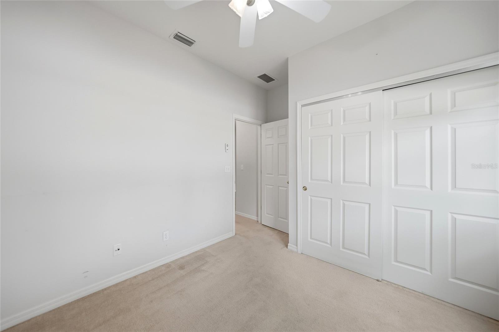 CREEKSIDE - Residential