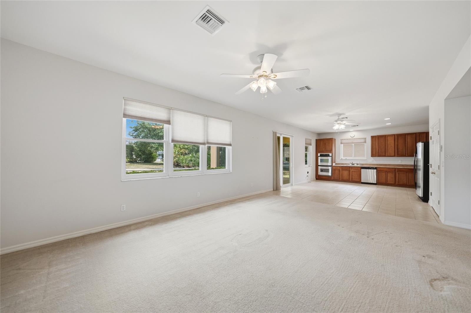 CREEKSIDE - Residential