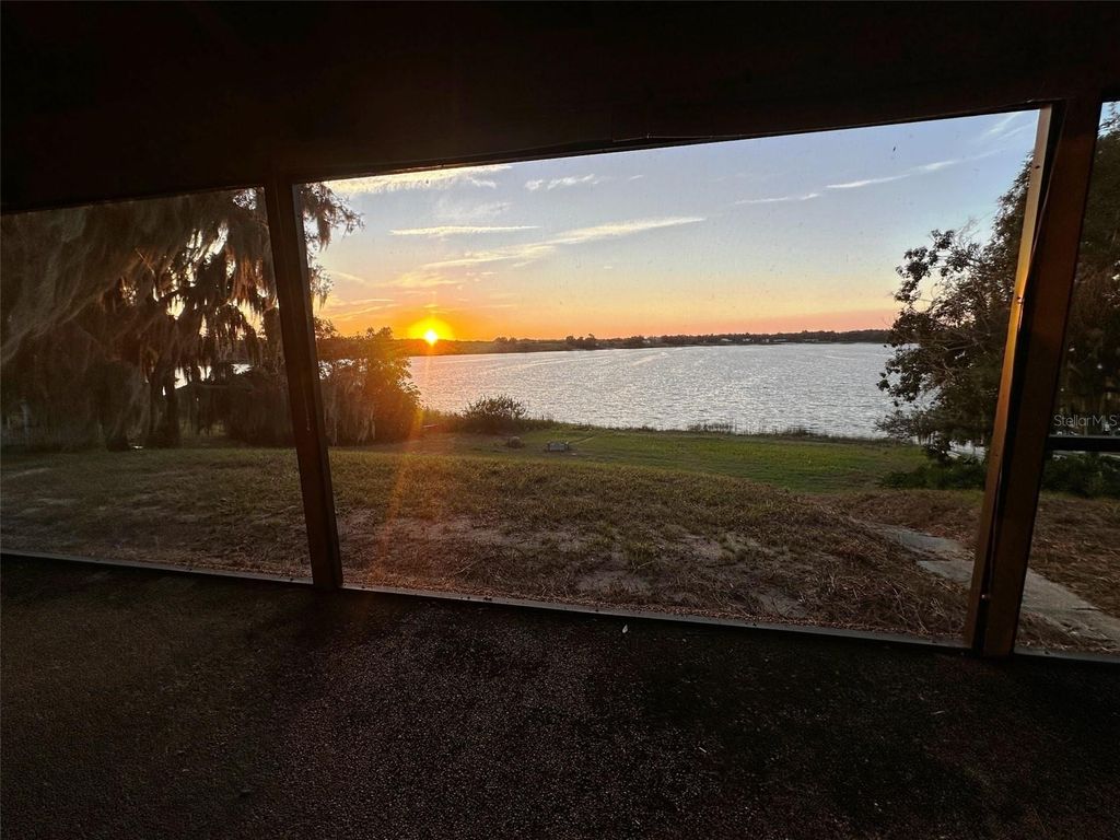 Photo of 3818 S Scenic Highway, Lake Wales, FL 33898 (MLS # K4903156)
