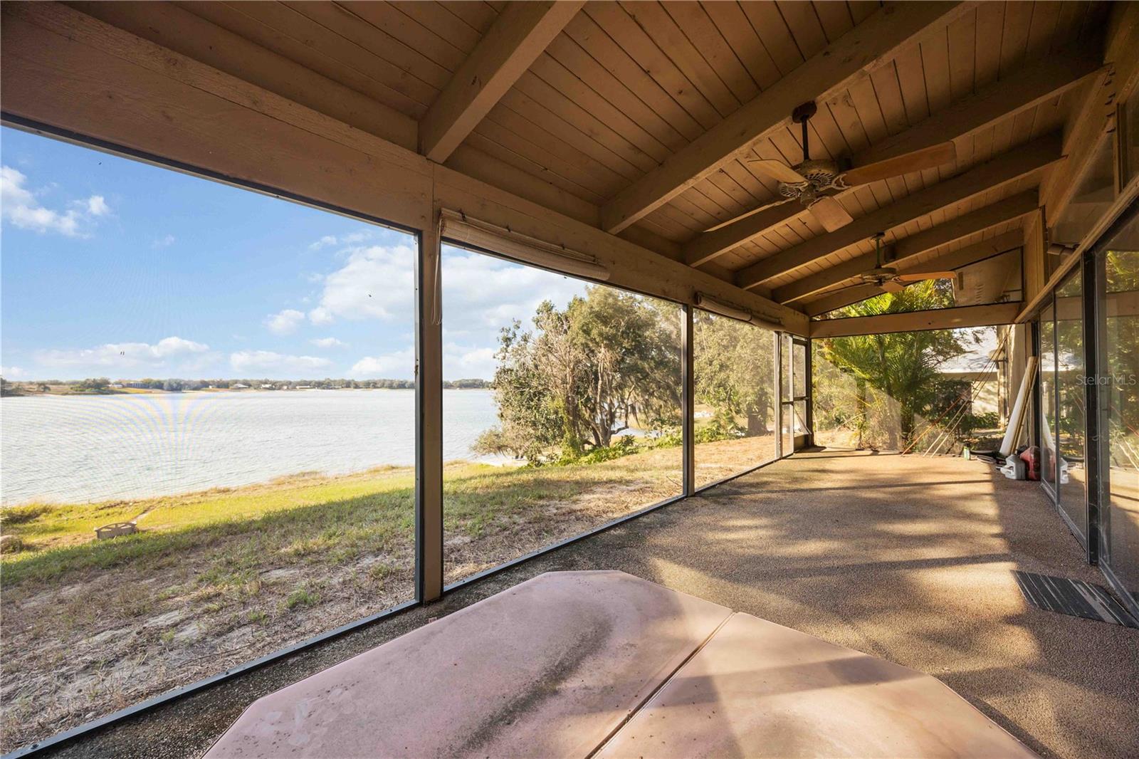 CROOKED LAKE - Residential