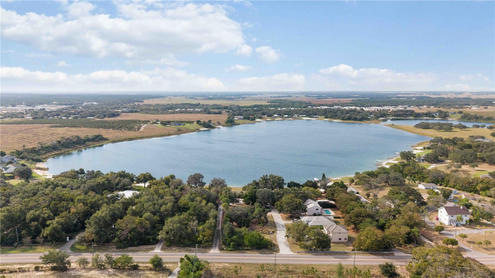 CROOKED LAKE - Residential