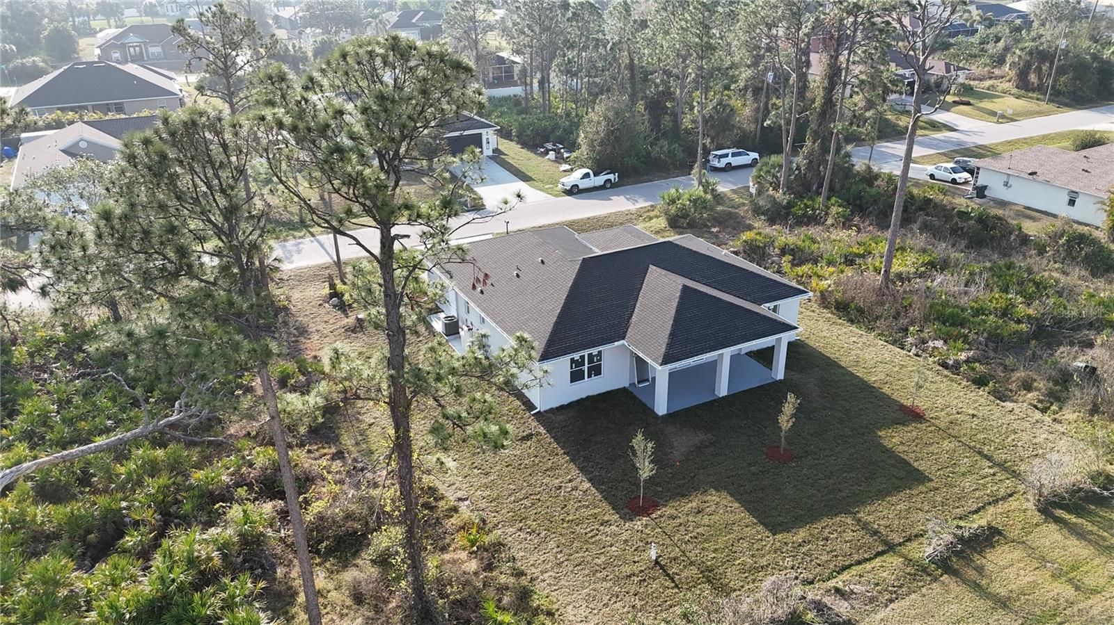 2323 ZUYDER TERRACE