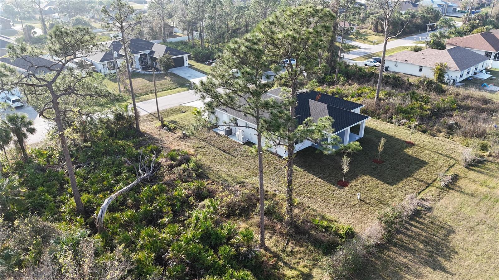 2323 ZUYDER TERRACE