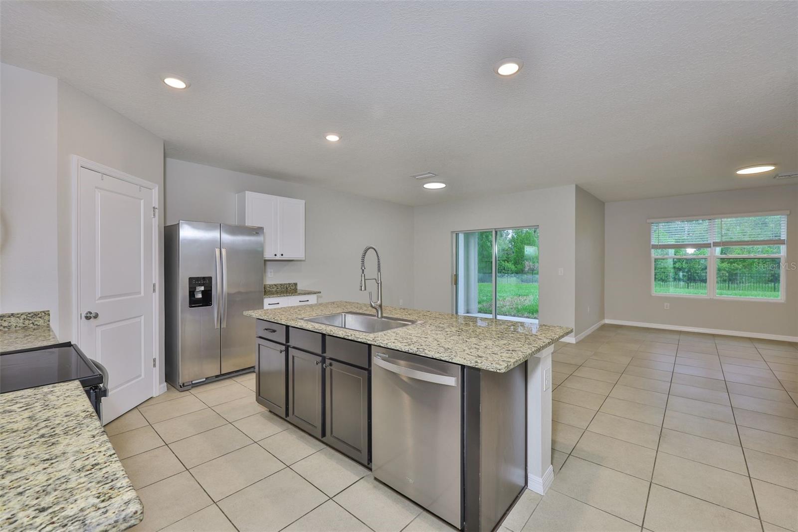 2611 GREENLEAF TERRACE