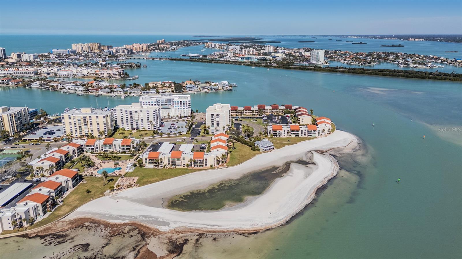 CLEARWATER POINT 7 TENNIS - Residential