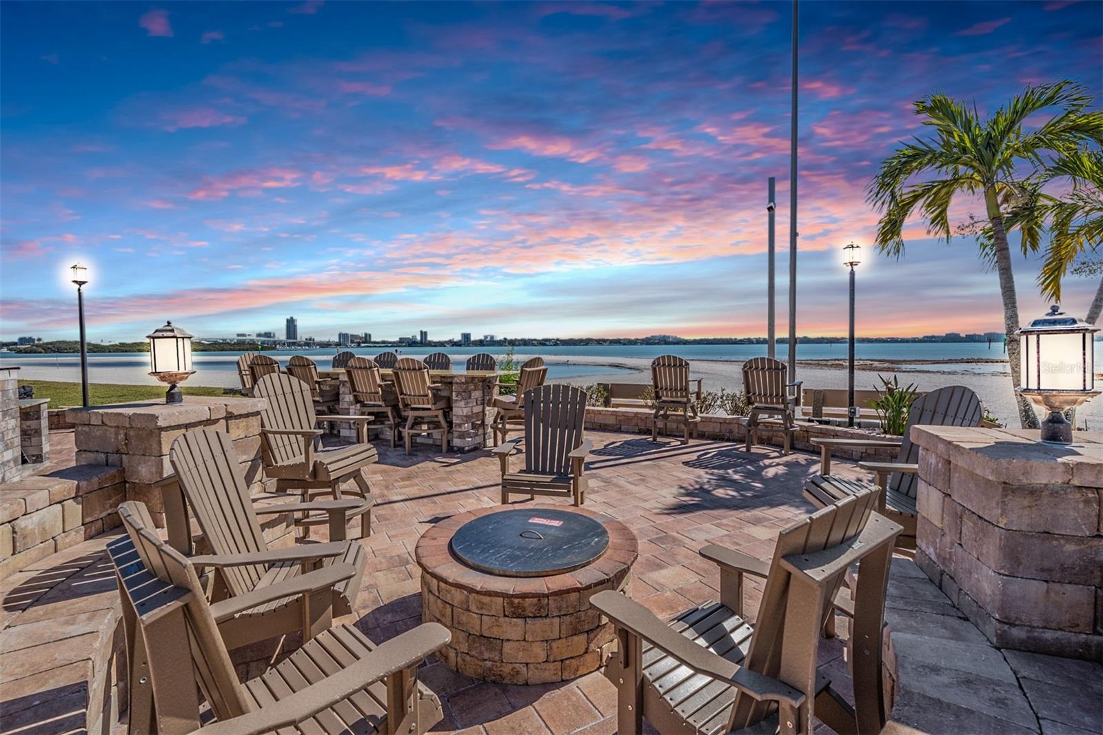 855 BAYWAY BOULEVARD 903