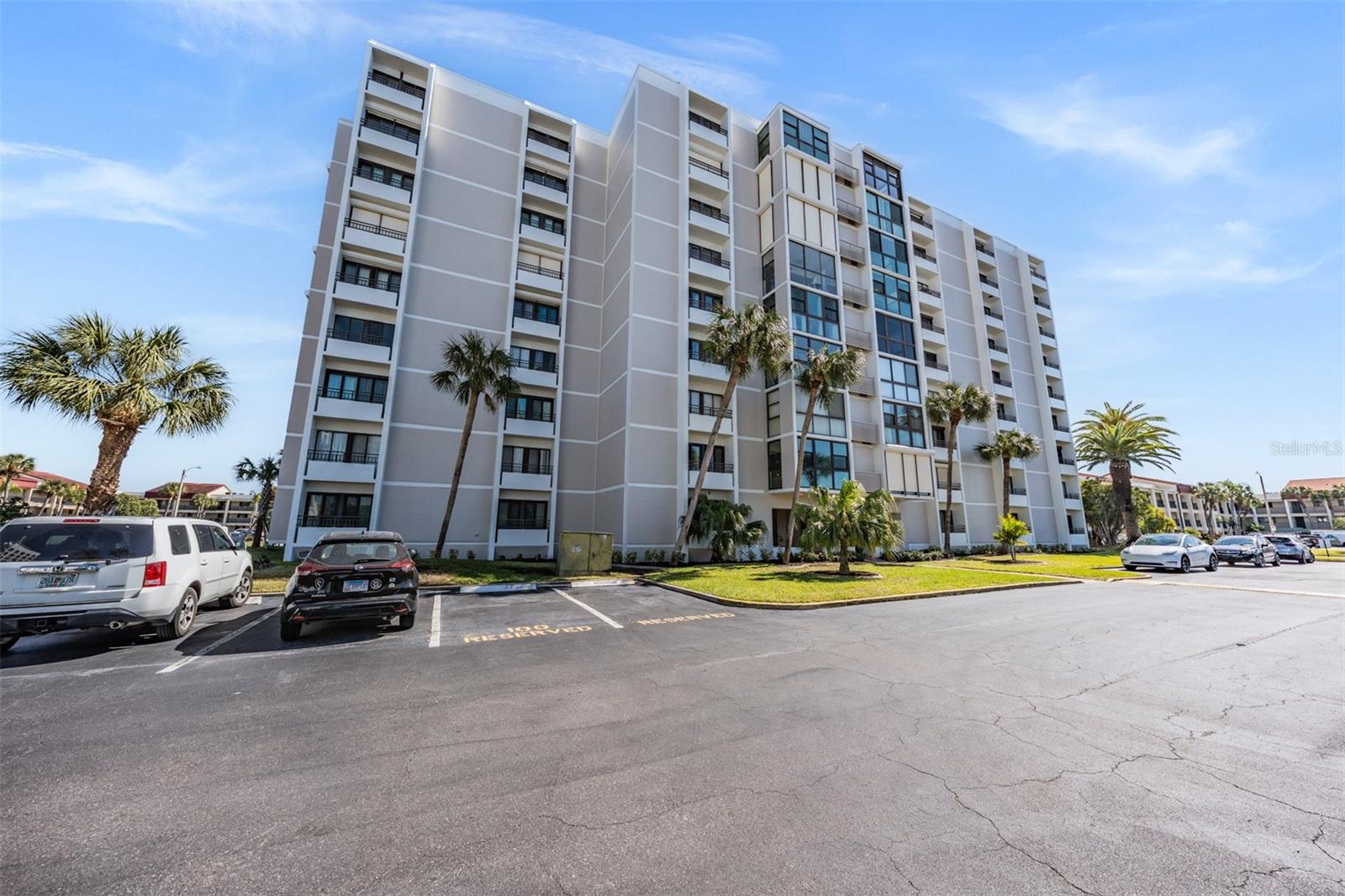 CLEARWATER POINT 7 TENNIS - Residential