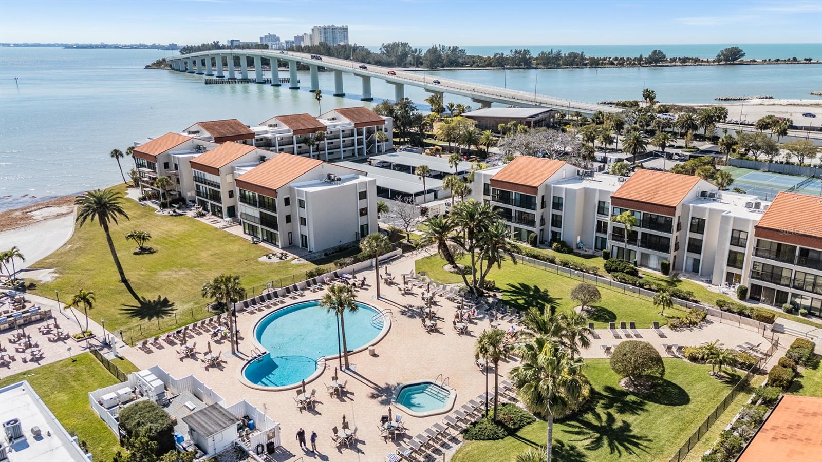 CLEARWATER POINT 7 TENNIS - Residential