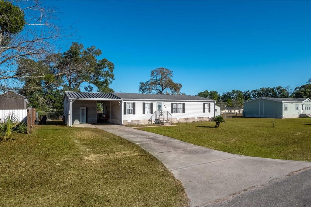 Photo of 6601 SW 84 Street, Ocala, FL 34476 (MLS # OM714746)
