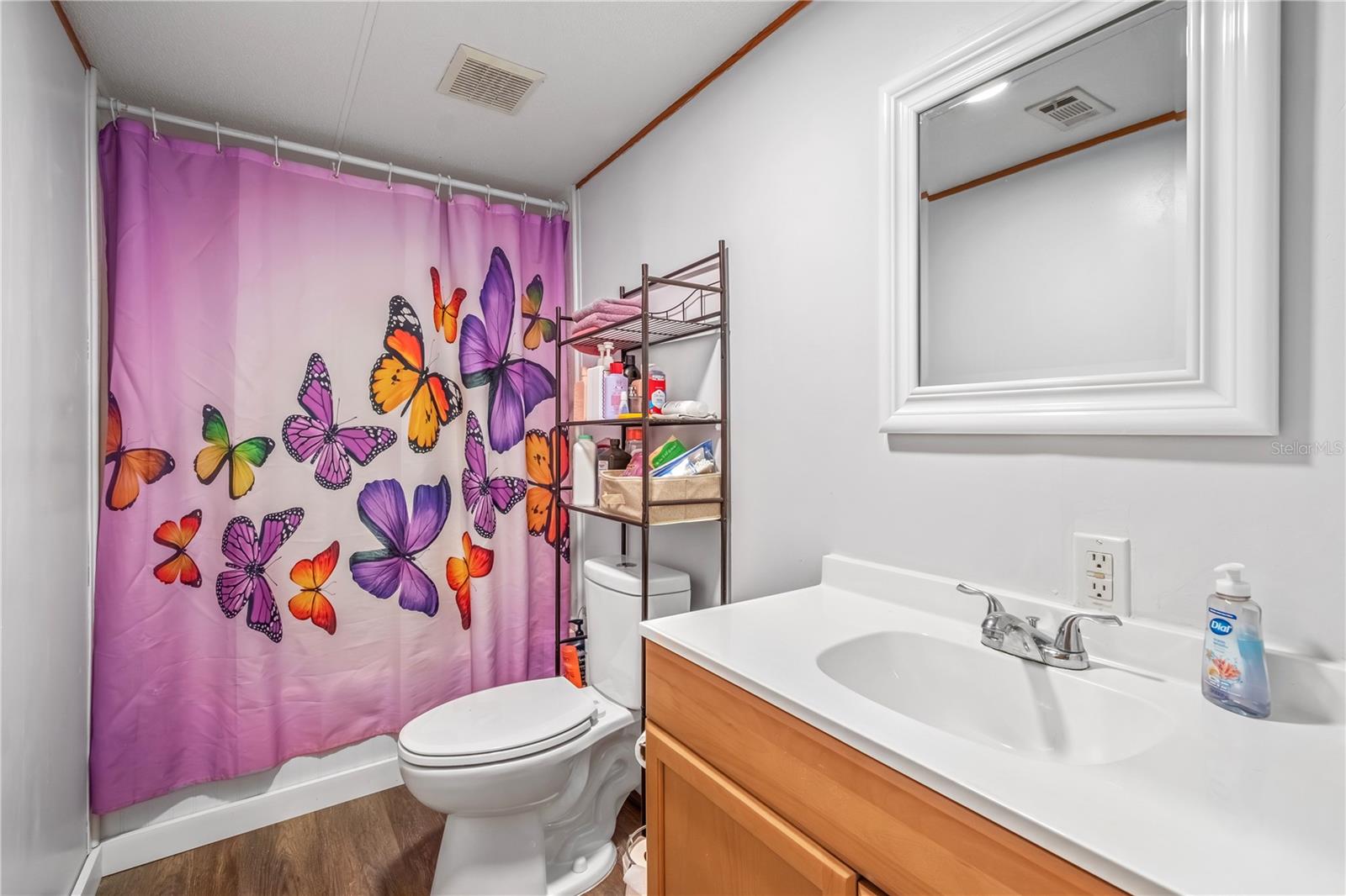 SUN COUNTRY - Residential