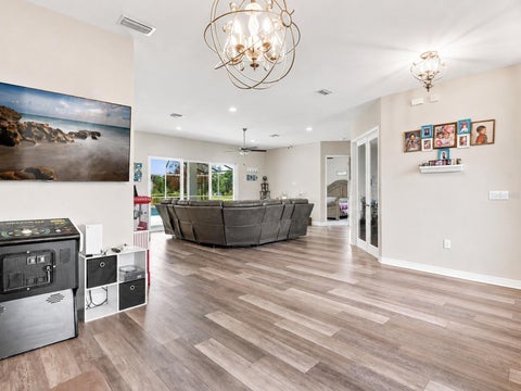 Tiny photo for 5489 Nantahala Lane, Lady Lake, FL 32159 (MLS # G5116692)