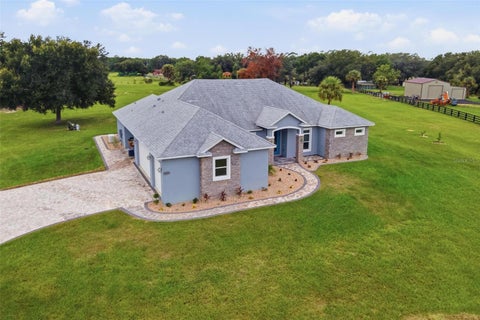 Tiny photo for 5489 Nantahala Lane, Lady Lake, FL 32159 (MLS # G5116692)