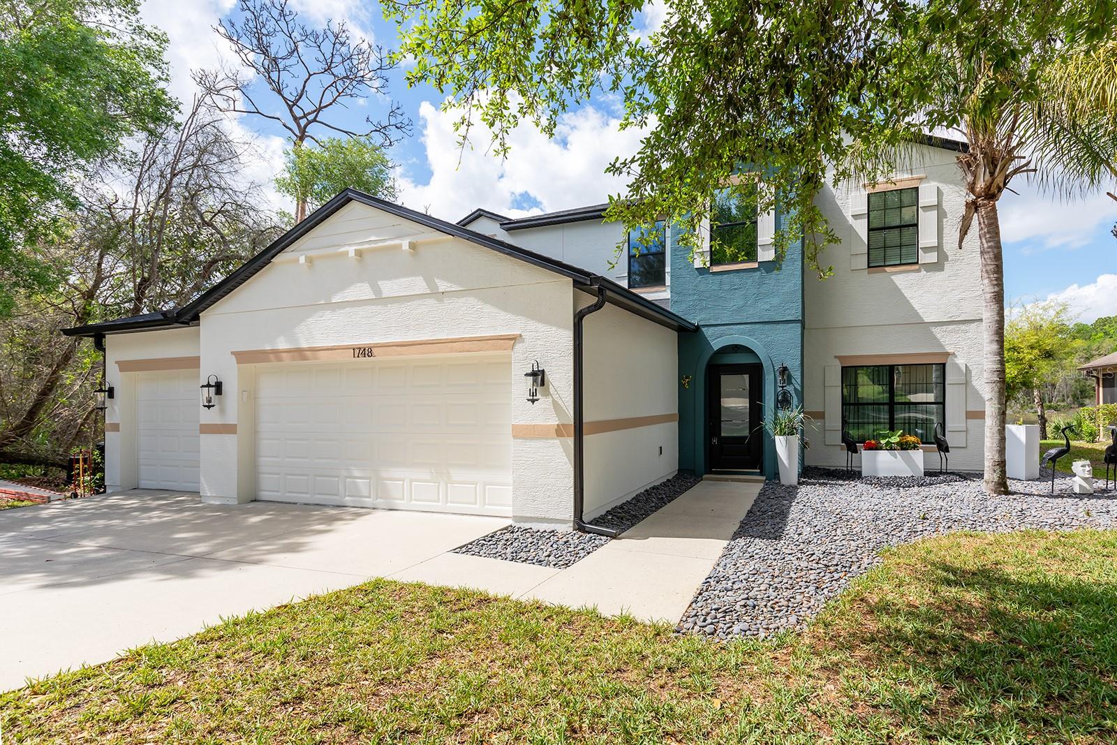 OAKHURST GOLF ESTATES - Residential