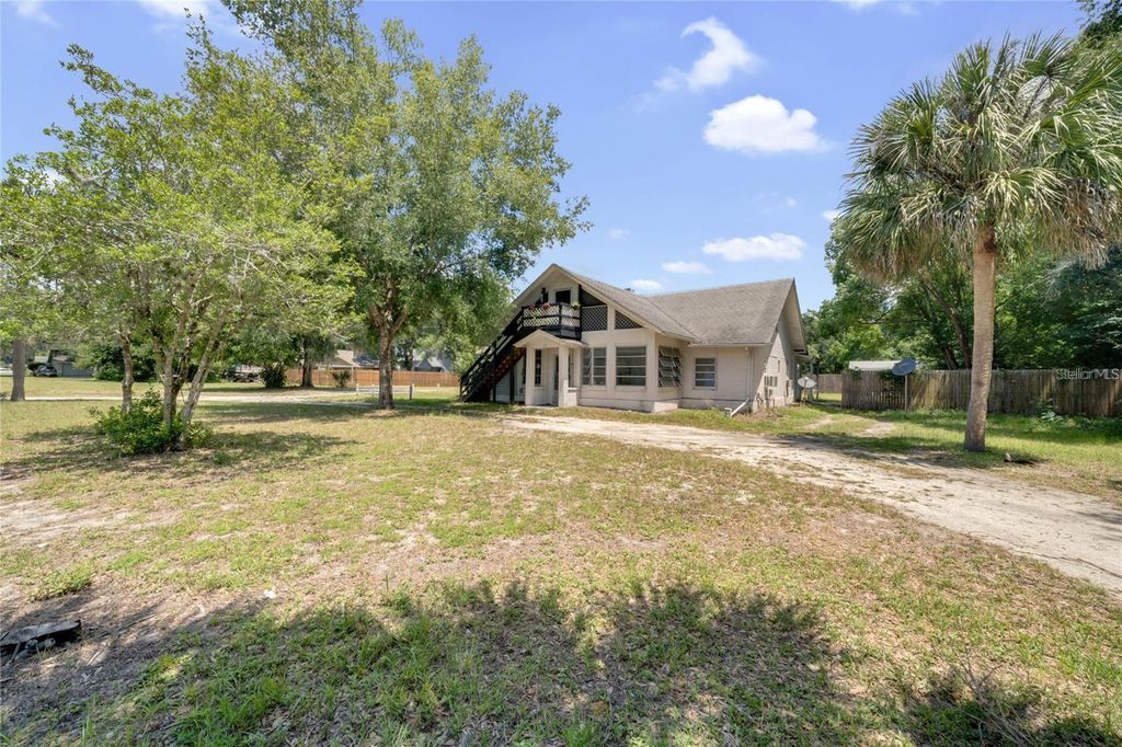 Photo of 1235 E Minnesota Avenue, Deland, FL 32724 (MLS # NS1086146)