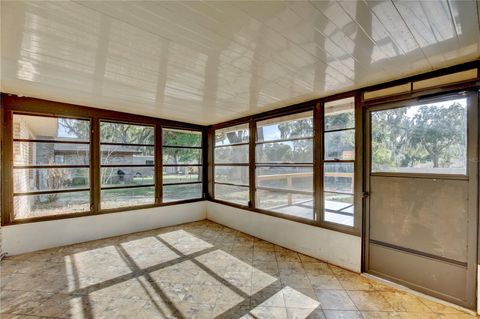 Tiny photo for 613 Yorktown Drive, Leesburg, FL 34748 (MLS # O6404478)
