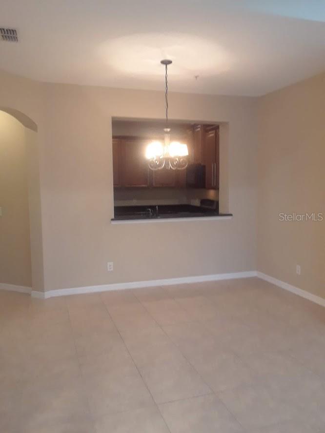 THE LANDINGS AT PARKSTONE - Residential Lease