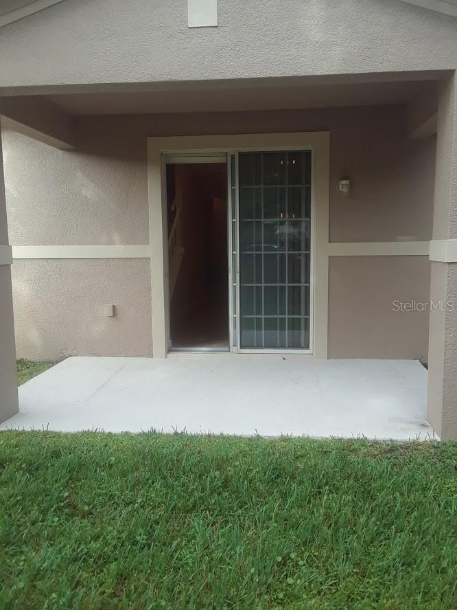 THE LANDINGS AT PARKSTONE - Residential Lease