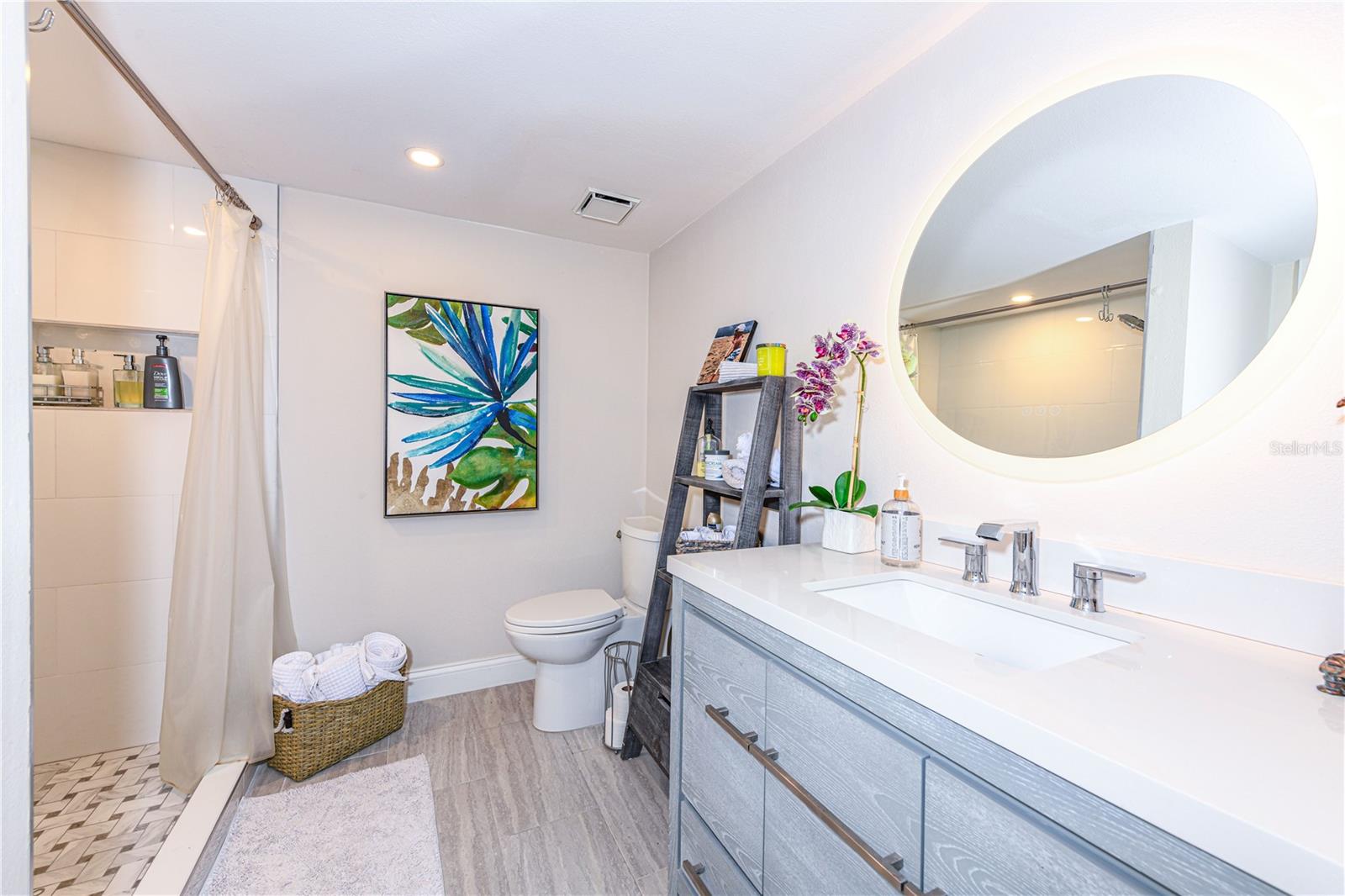 TERRACES OF FOREST LAKES - Residential