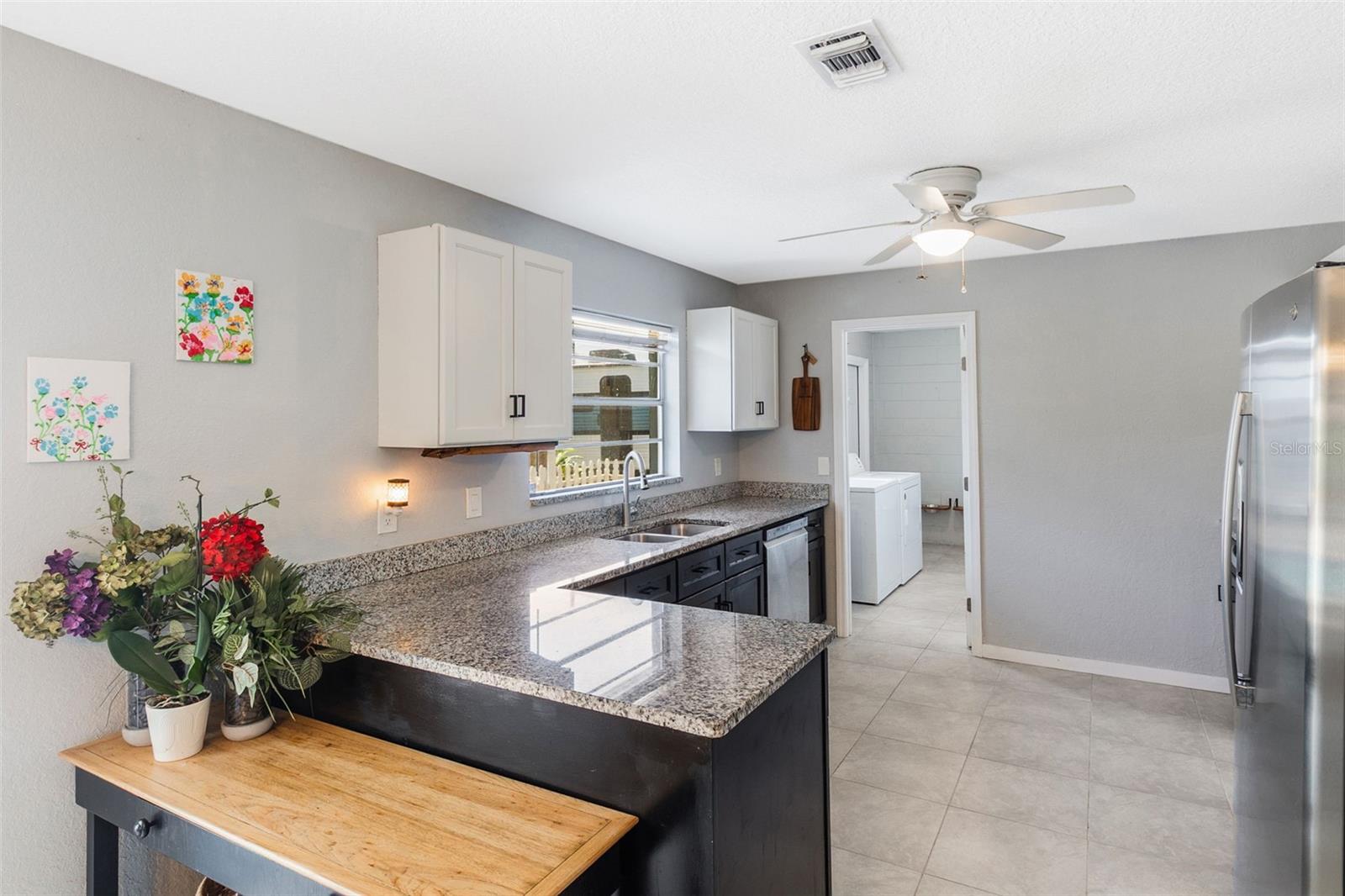 WHISPERING HILLS COUNTRY CLUB ESTATES SEC 03 - Residential