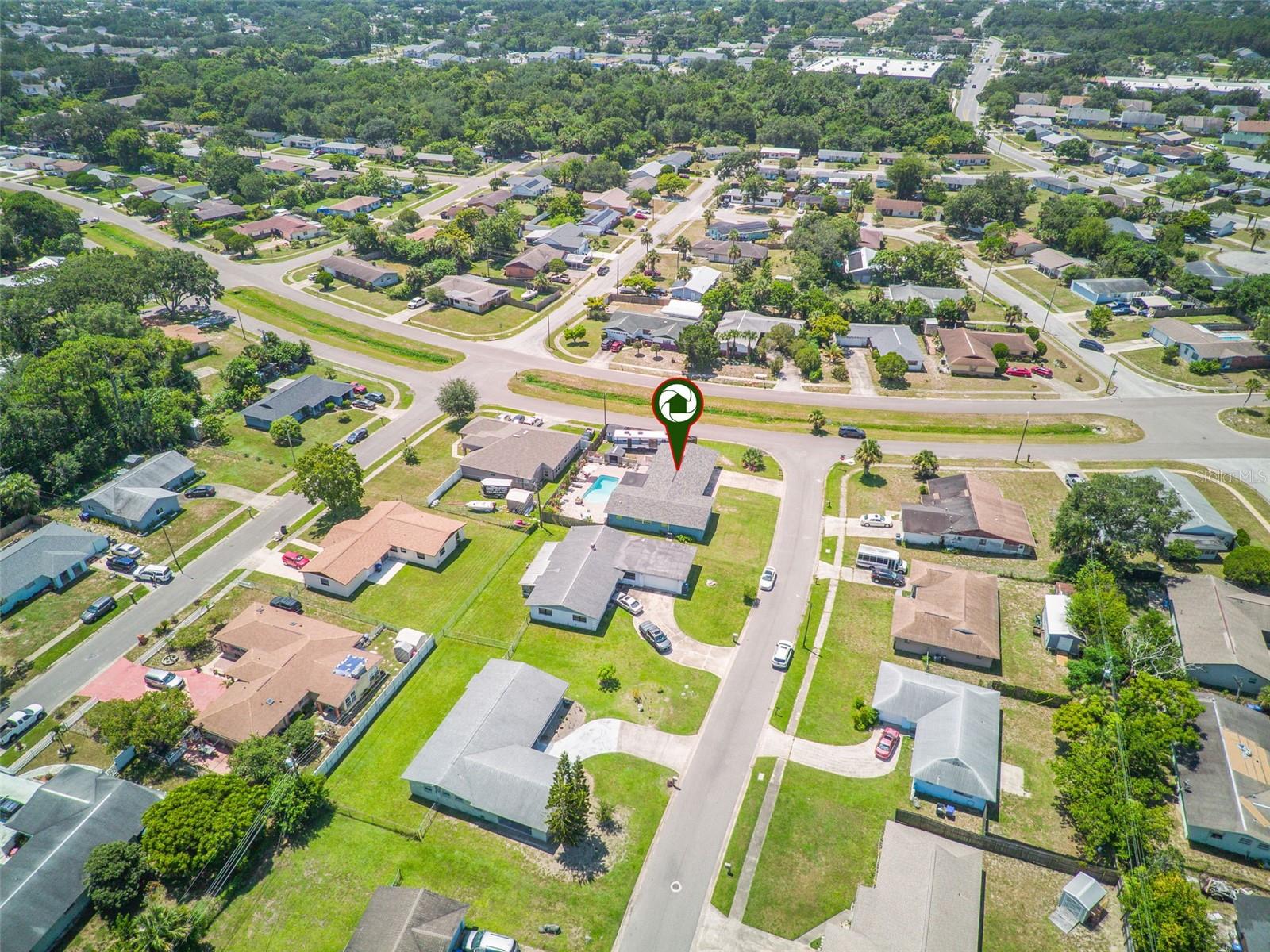 WHISPERING HILLS COUNTRY CLUB ESTATES SEC 03 - Residential