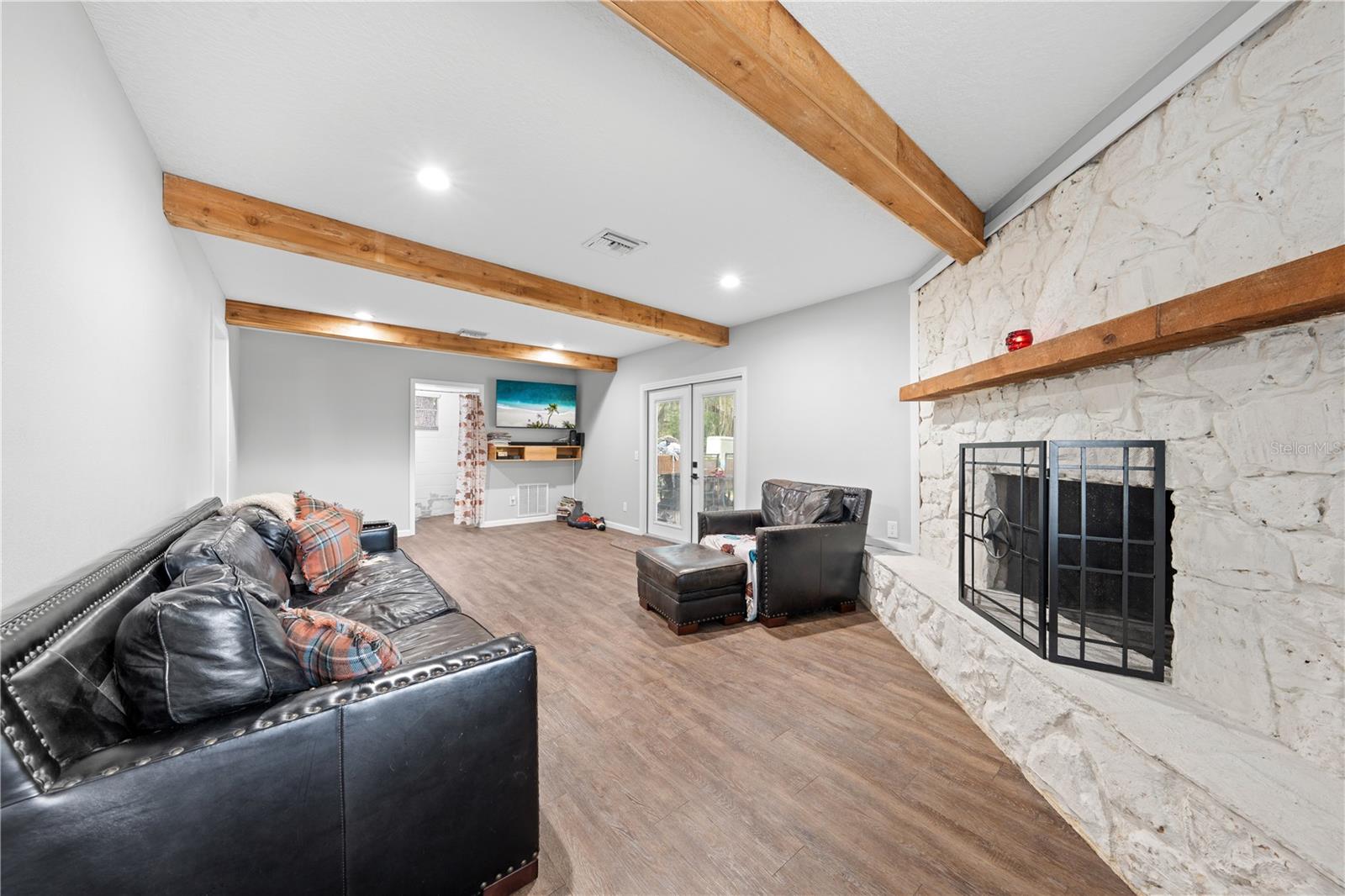 ACREAGE & UNREC - Residential