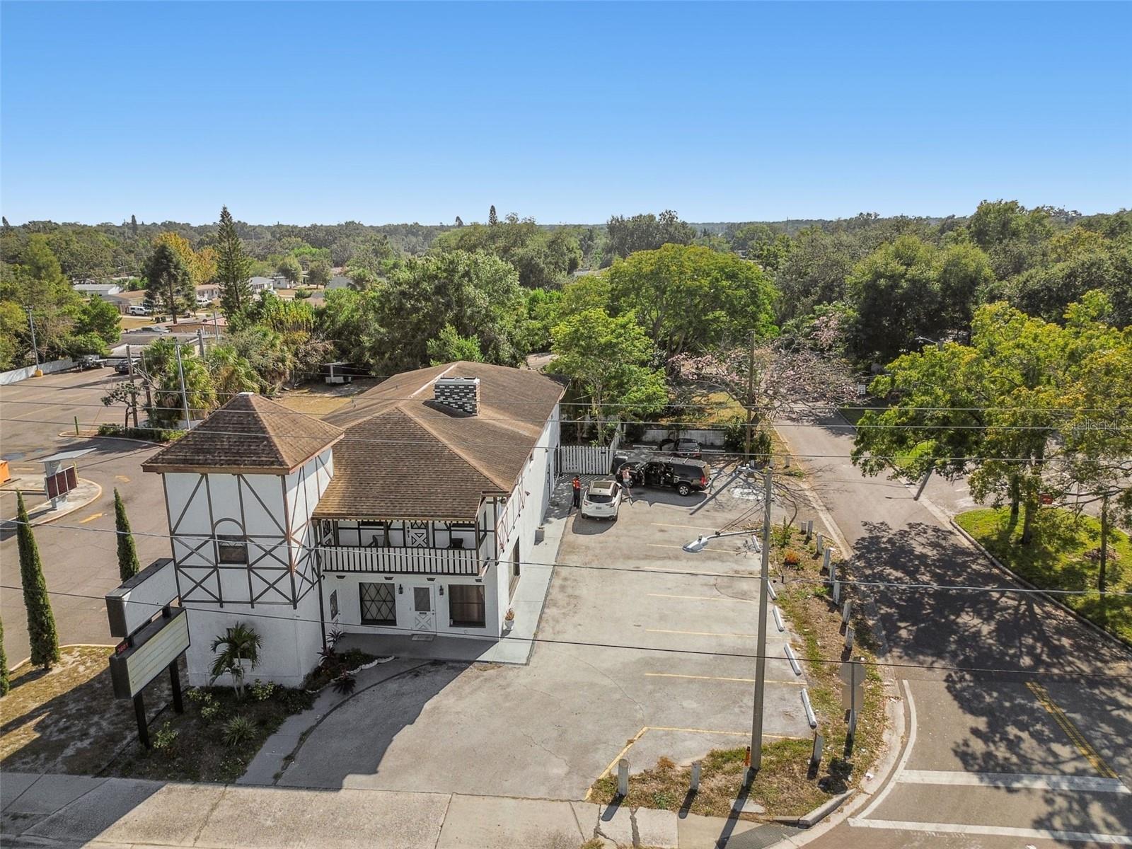 ELIZABETH COURT - Commercial Sale