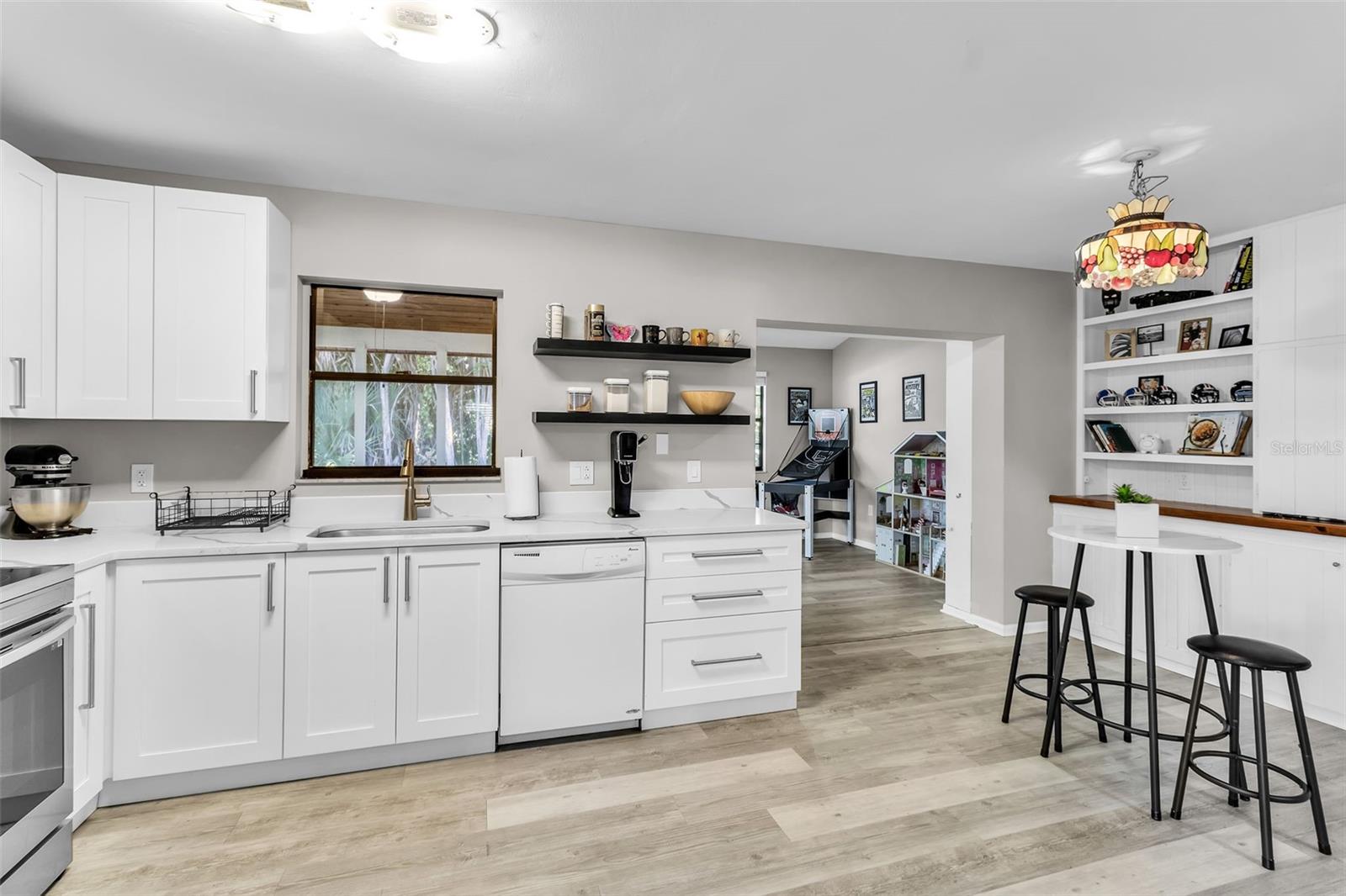 FIVE LAKES 1 & 1C - Residential