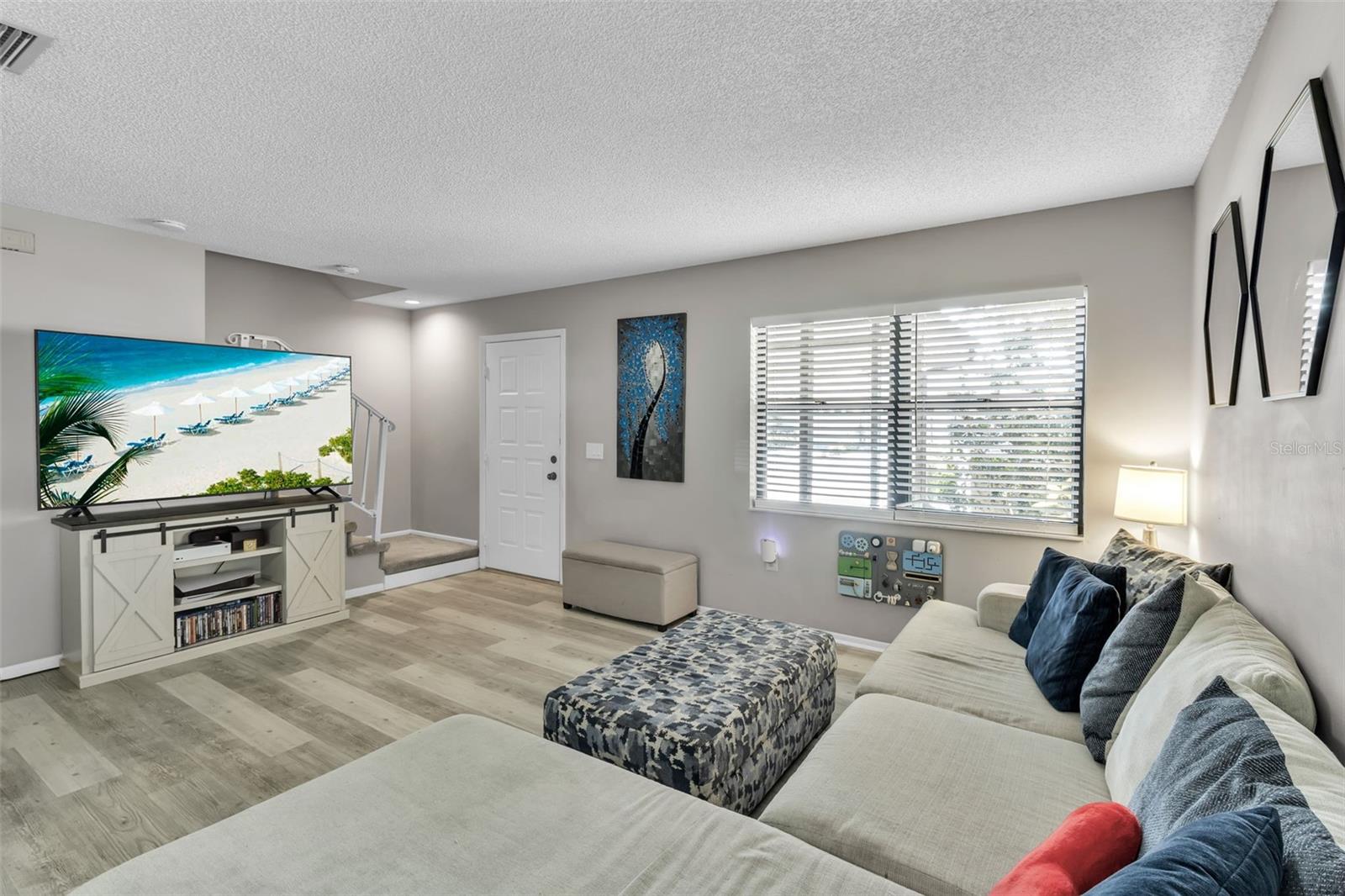 FIVE LAKES 1 & 1C - Residential