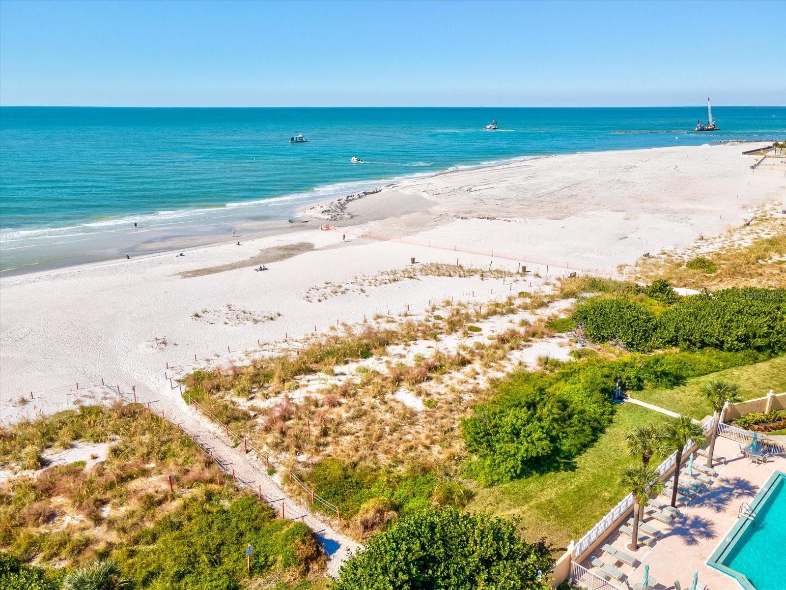 SILVER SANDS BEACH & RACQUET CLUB - Residential Lease