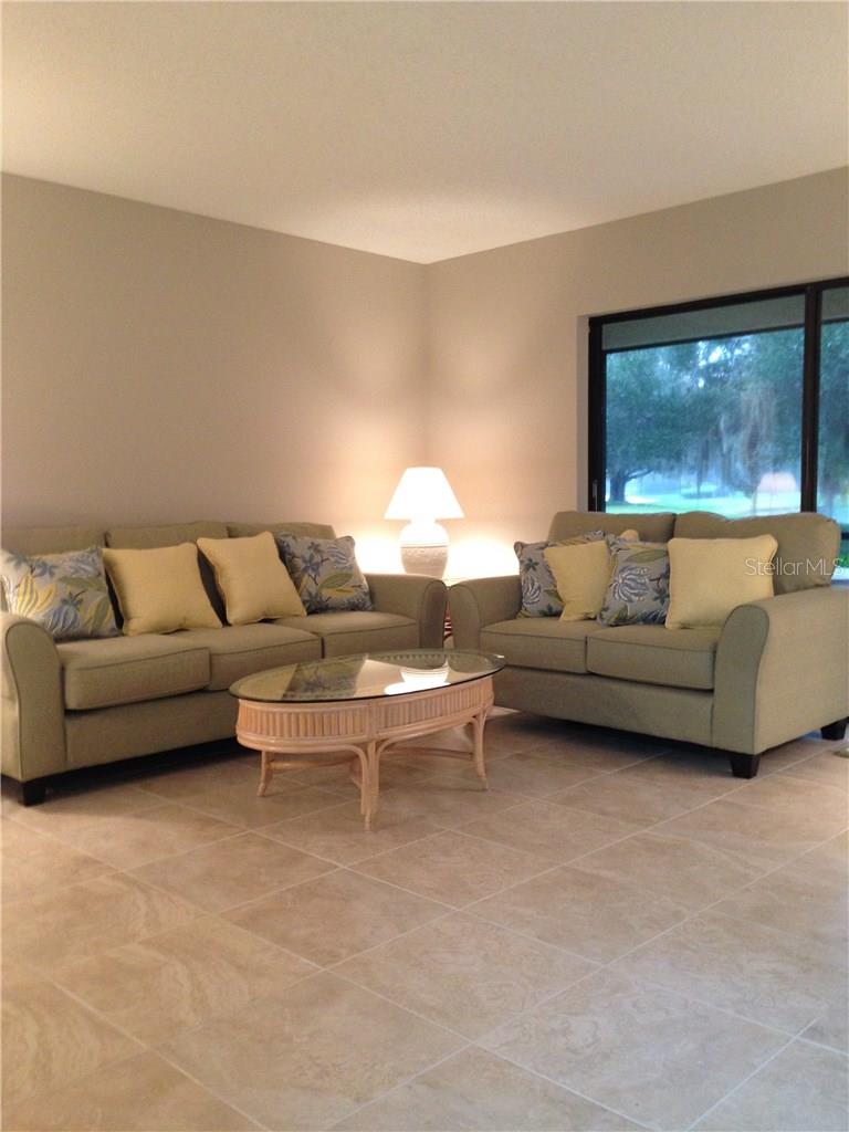 GARDENS AT PALM AIRE COUNTRY CLUB SEC II - Residential Lease
