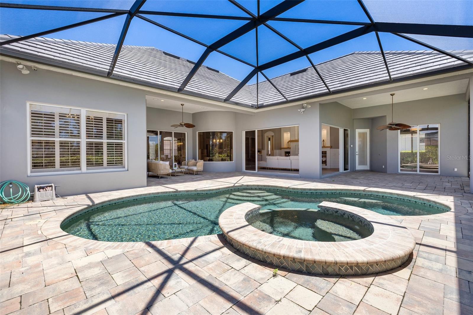 52 GRANDE FAIRWAY