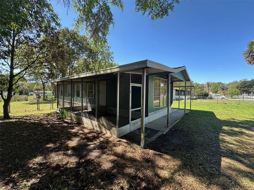 Photo of 3010 SW 89th Place, Ocala, FL 34476 (MLS # OM720982)