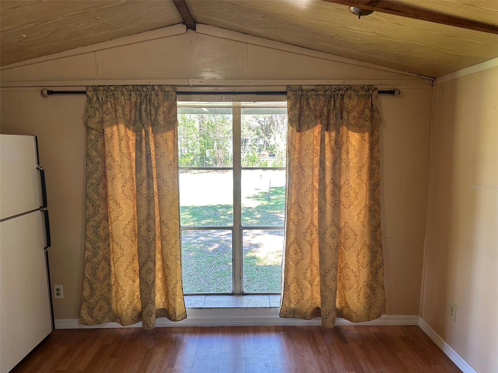 SHADY HILLS PARK SOUTH - Residential