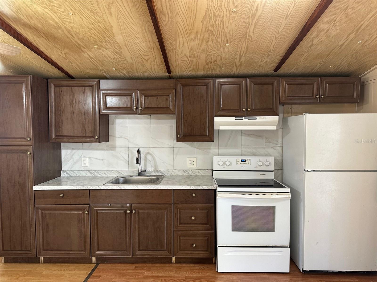 SHADY HILLS PARK SOUTH - Residential