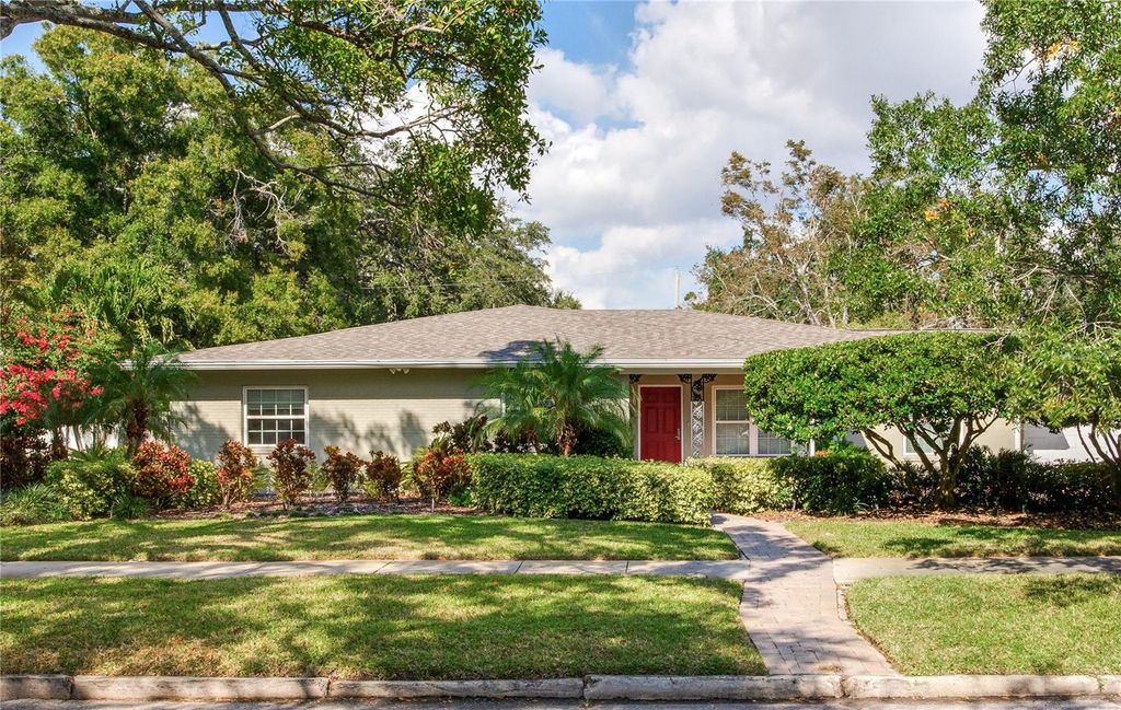 Photo of Tampa, FL 33629 (MLS # TB8440285)