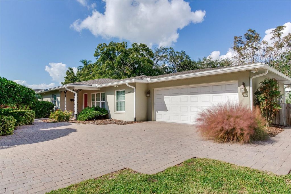 Photo of Tampa, FL 33629 (MLS # TB8440285)