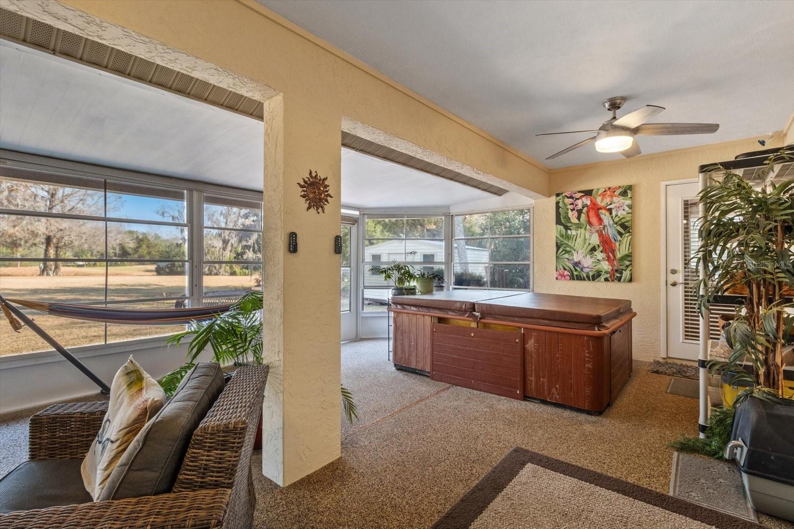 PARADISE COUNTRY CLUB UNIT 02 - Residential