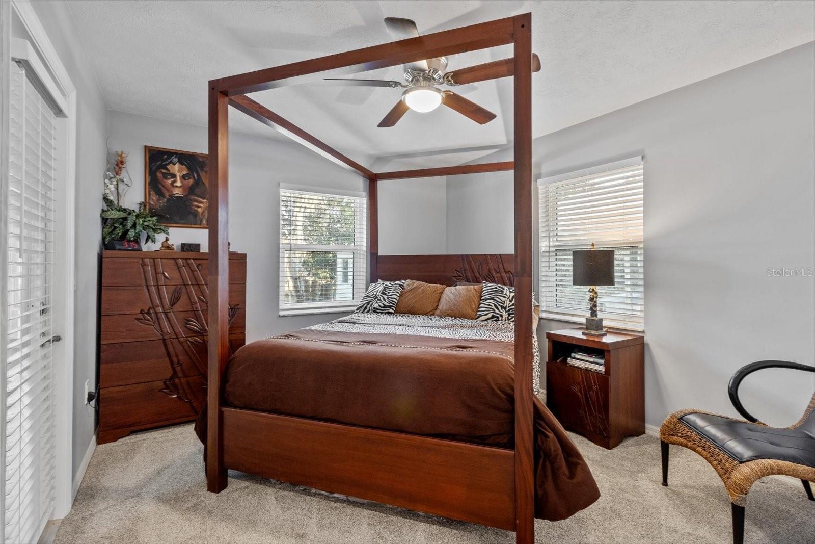 PARADISE COUNTRY CLUB UNIT 02 - Residential