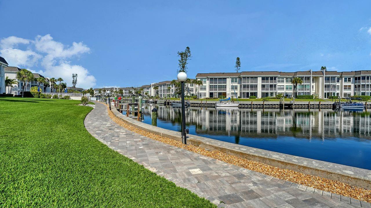 LONGBOAT HARBOUR - Residential