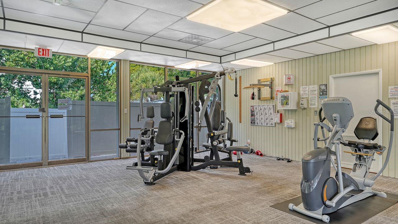 LONGBOAT HARBOUR - Residential