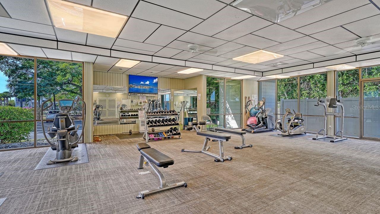 LONGBOAT HARBOUR - Residential