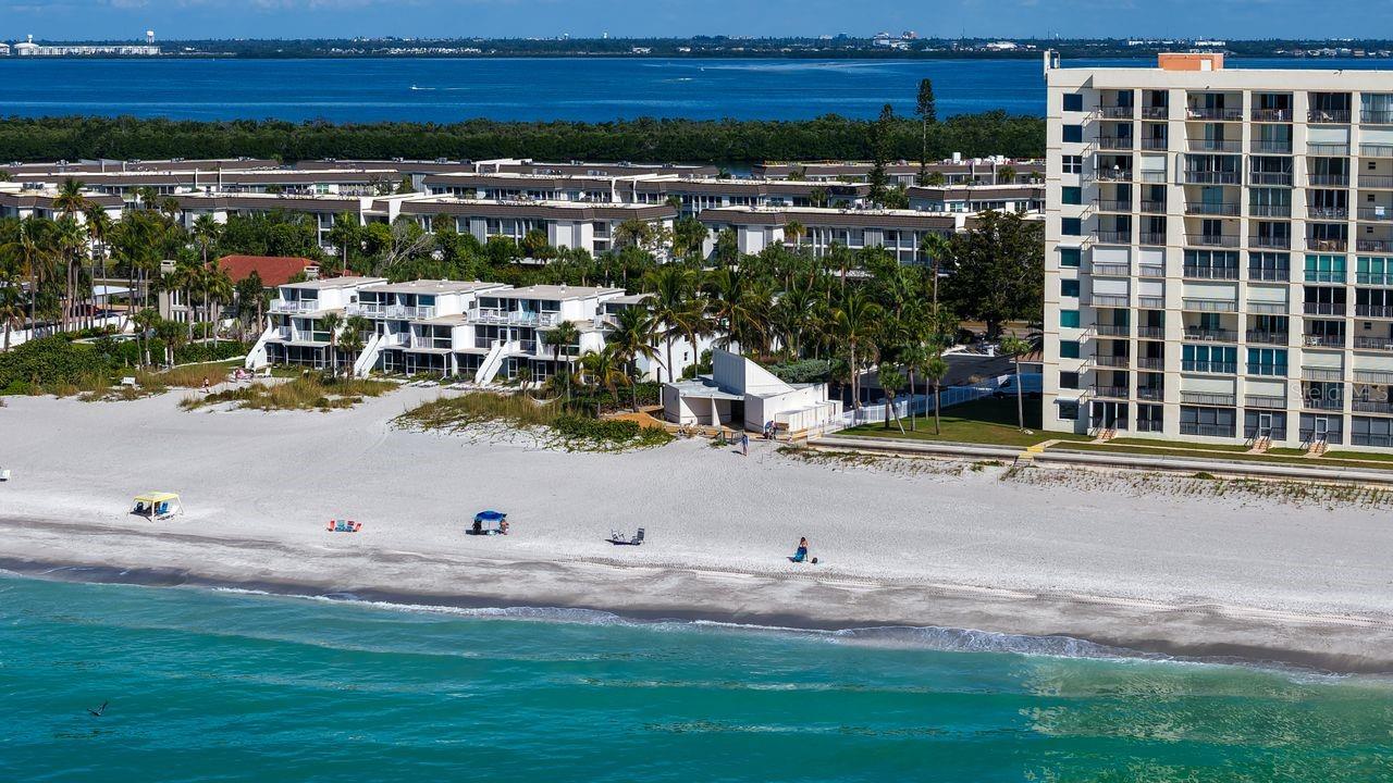 LONGBOAT HARBOUR - Residential